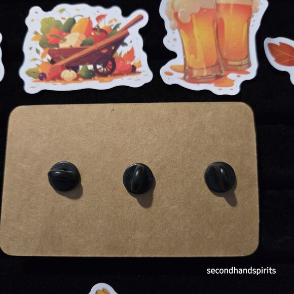 Fall Halloween Thanksgiving Tic Pins And Seasonal Stickers Acorn - Picture 3 of 3